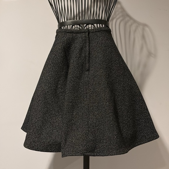 Super cute skirt - Picture 4 of 5